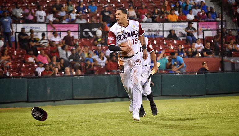 José Siri, pelotero de los Gigantes del Cibao