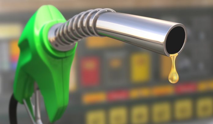 Gobierno mantiene congelados los precios de las gasolinas, el GLP y el diésel