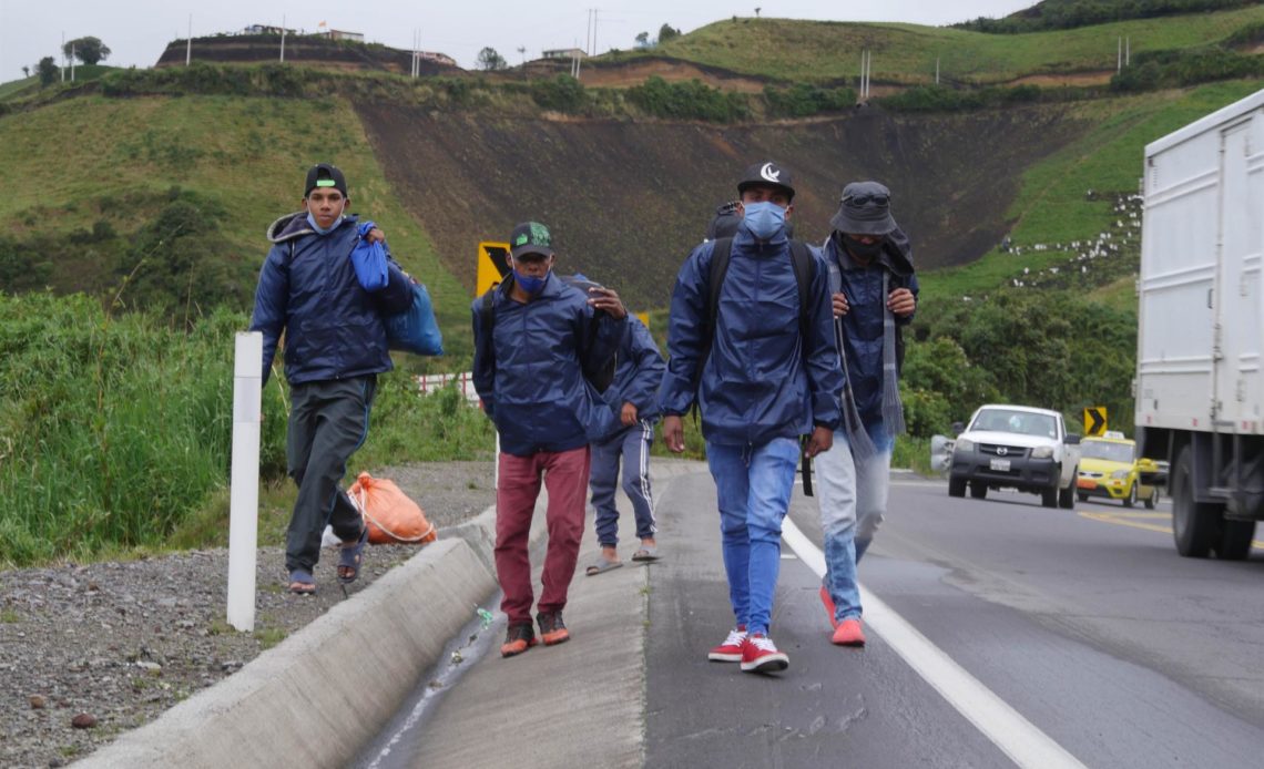 Más de 324.000 migrantes venezolanos podrán regularizarse en Ecuador