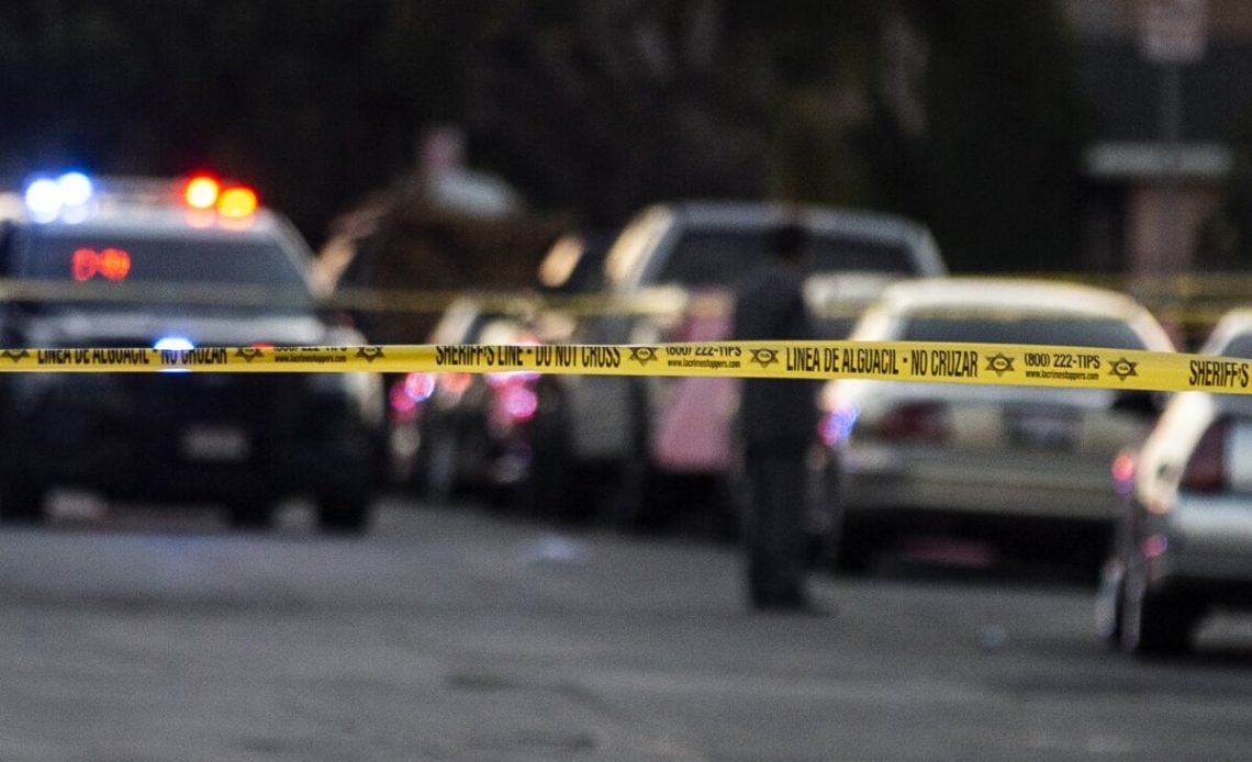 Arrestan a 2 hombres por muerte de 6 latinos en California, incluido un bebé