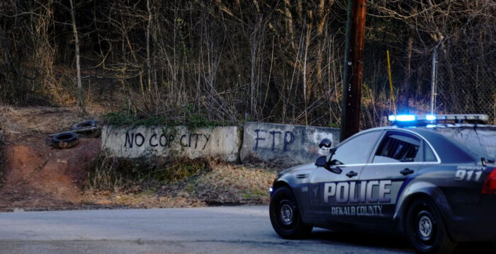 Decenas de detenidos tras ataque contra centro policial en Atlanta