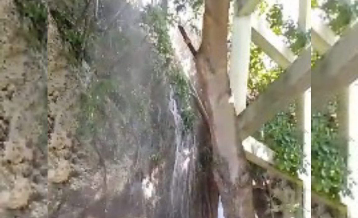 Ciudadanos denuncian fuga de agua en el Mirador Sur