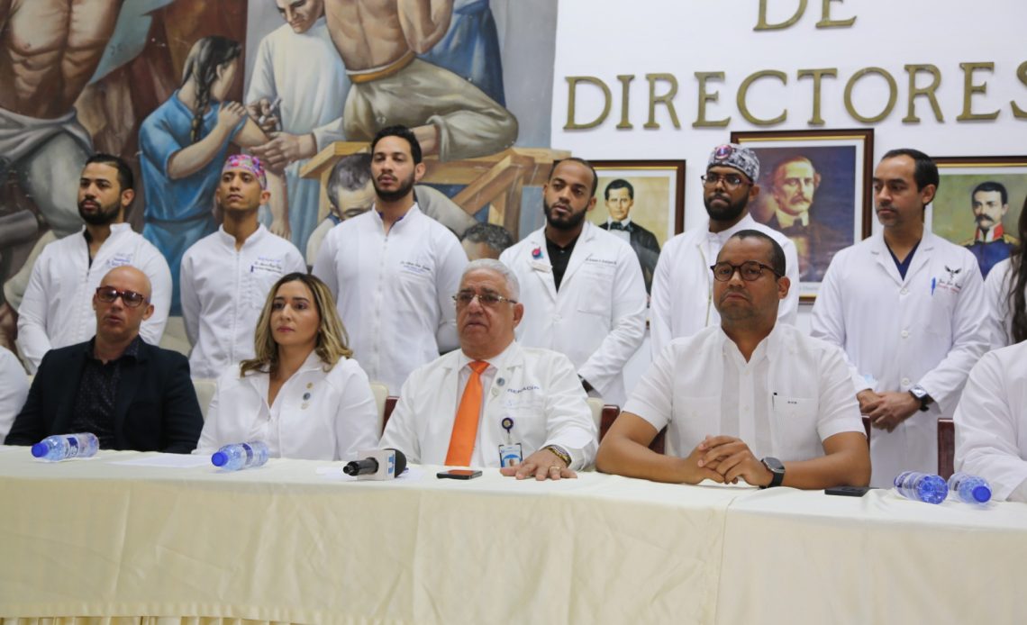 Hospital Gautier espera intervenir 30 paciente en IX Jornada de Reconstrucción Mamaria