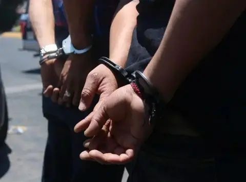 Dos detenidos por robar las pertenencias a un turista en La Altagracia