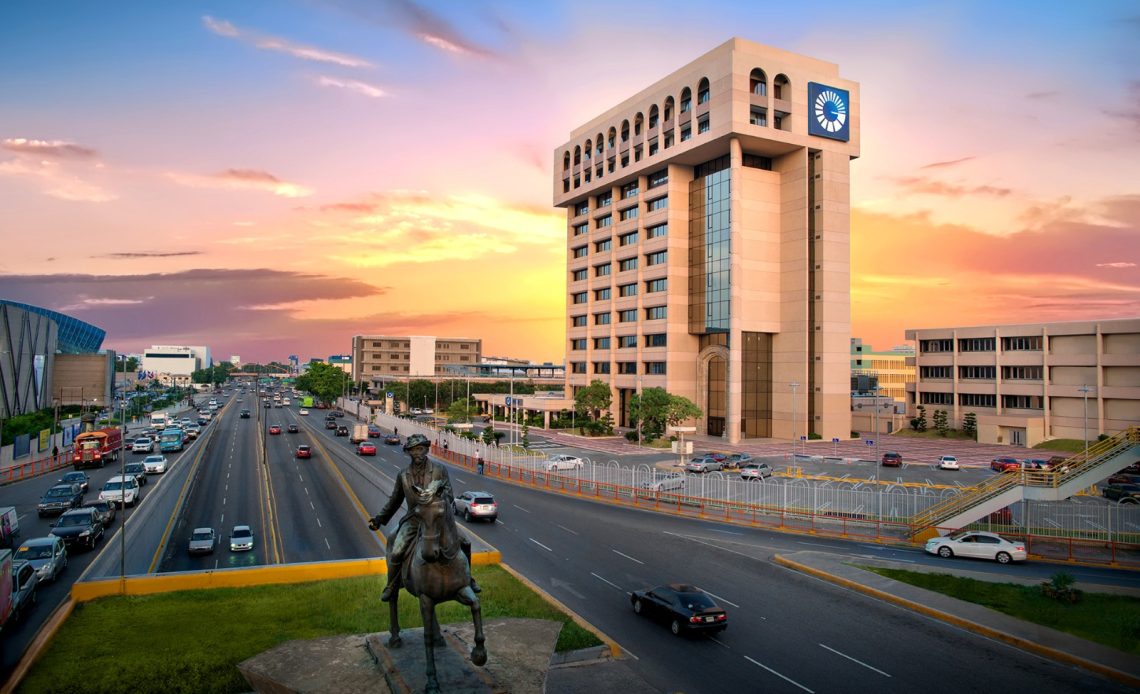 Banco Popular lidera el financiamiento de la industria dominicana