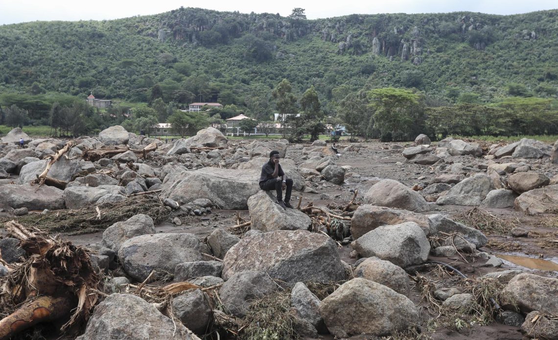 Aumenta a 210 los muertos por las devastadoras inundaciones en Kenia