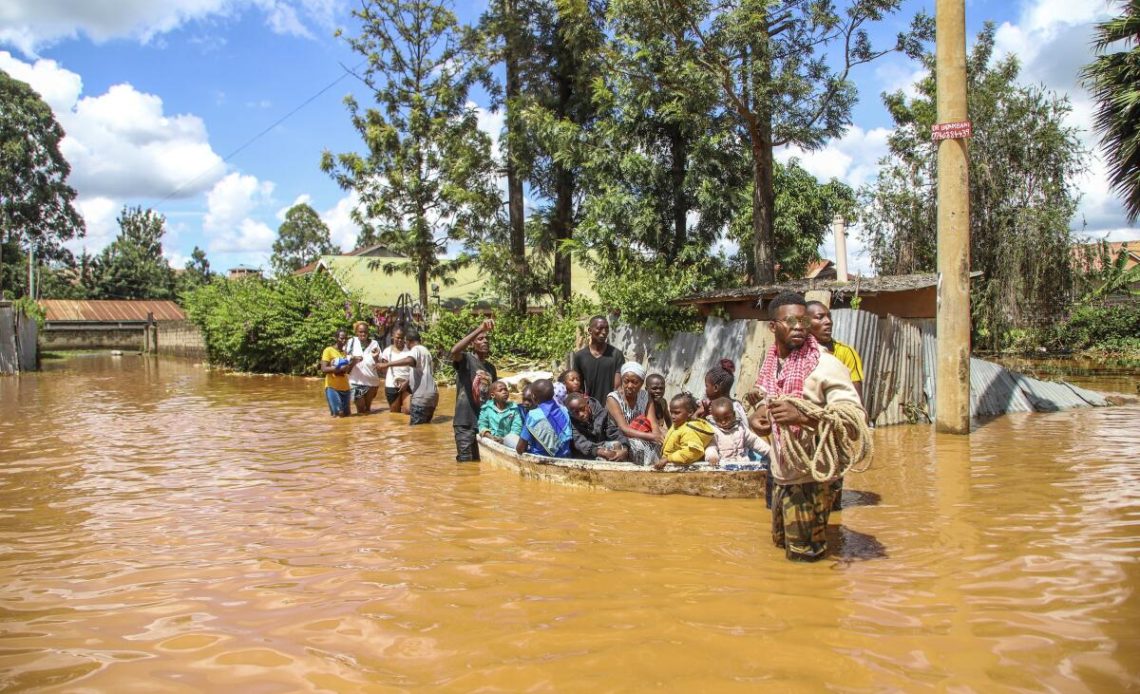 Suben a 289 los muertos por las lluvias torrenciales e inundaciones en Kenia