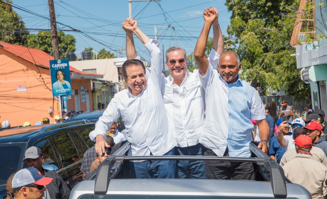 Senador Milciades Franjul llama a votar masivamente por candidato senatorial Julito Fulcar