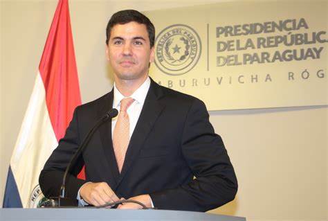 Santiago Peña-Presidente Paraguay