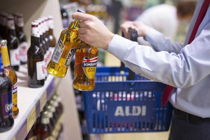 Prohíben venta de alcohol día antes de las elecciones presidenciales