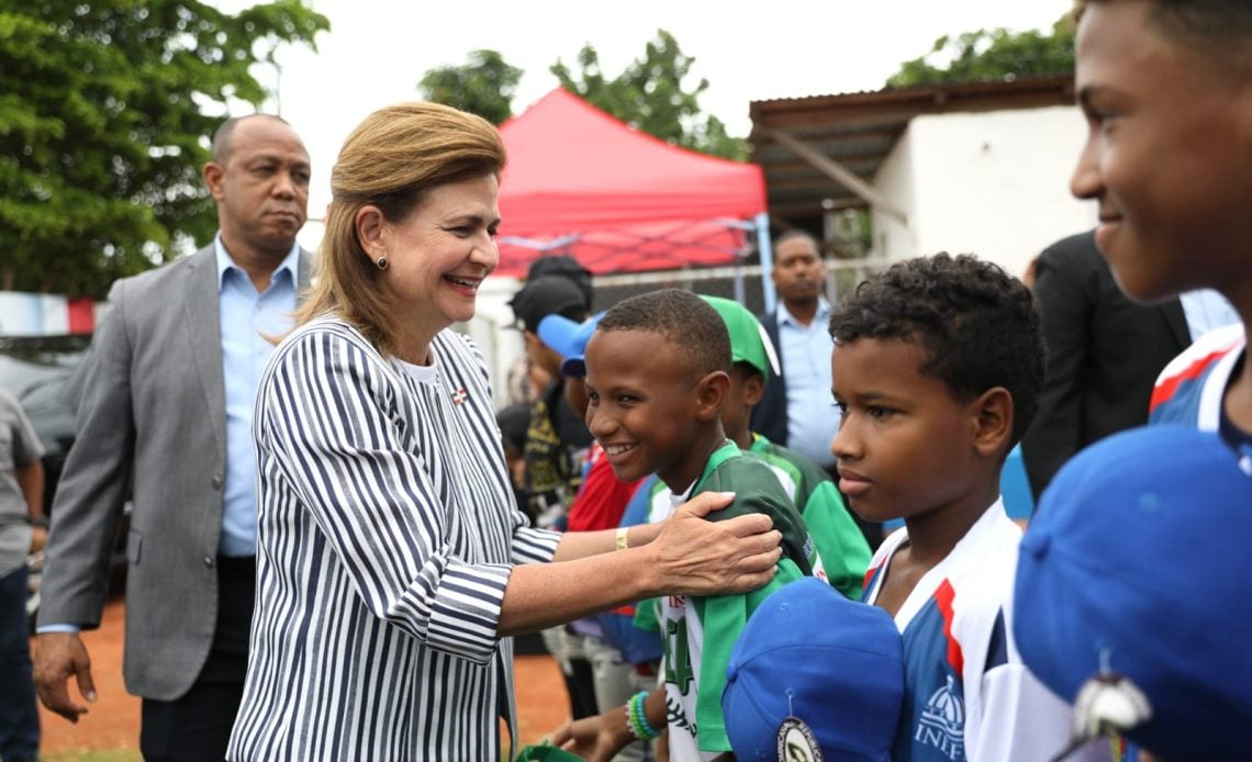 El Instituto Nacional de Educación Física (INEFI) inauguró el Complejo Deportivo del Centro Educativo Juan Bautista Zafra, en un acto