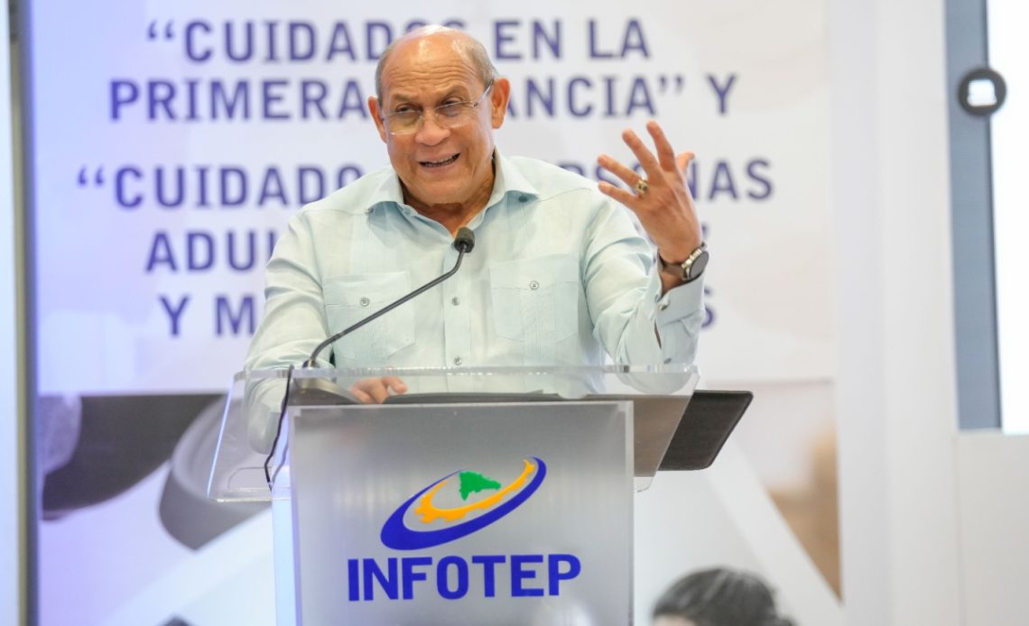 Rafael Santos Badia, Infotep