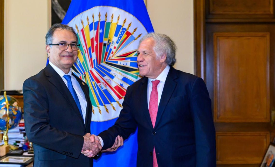 Presidente TSE visita al secretario general de la OEA, Luis Almagro