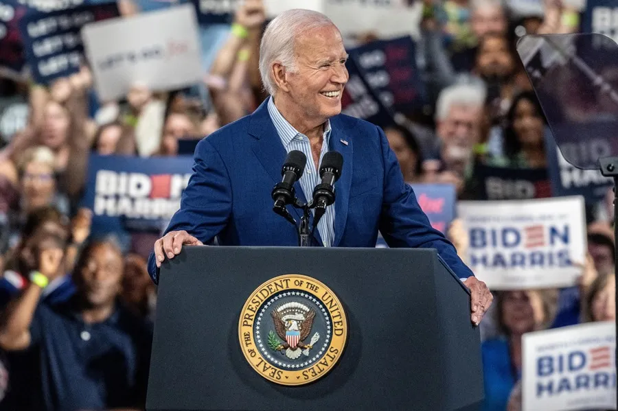 Biden se reunirá con su familia para hablar de su futuro político, según NBC