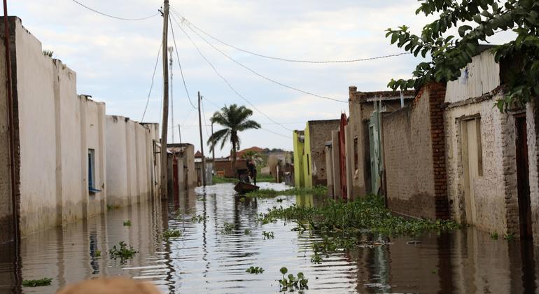 Más de 700 mil personas afectadas por las inundaciones en África occidental y central