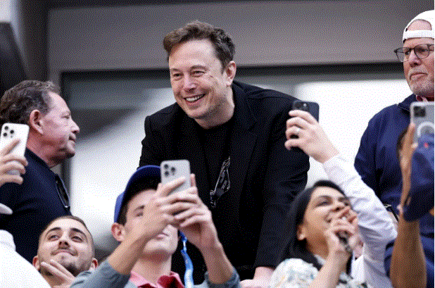 Elon Musk tilda a Australia de ¨fascita¨ por plan contra desinformación en redes sociales