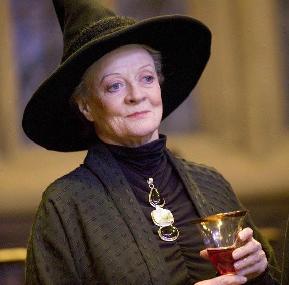 Muere Dame Maggie Smith a los 89 años: adiós a una leyenda del cine