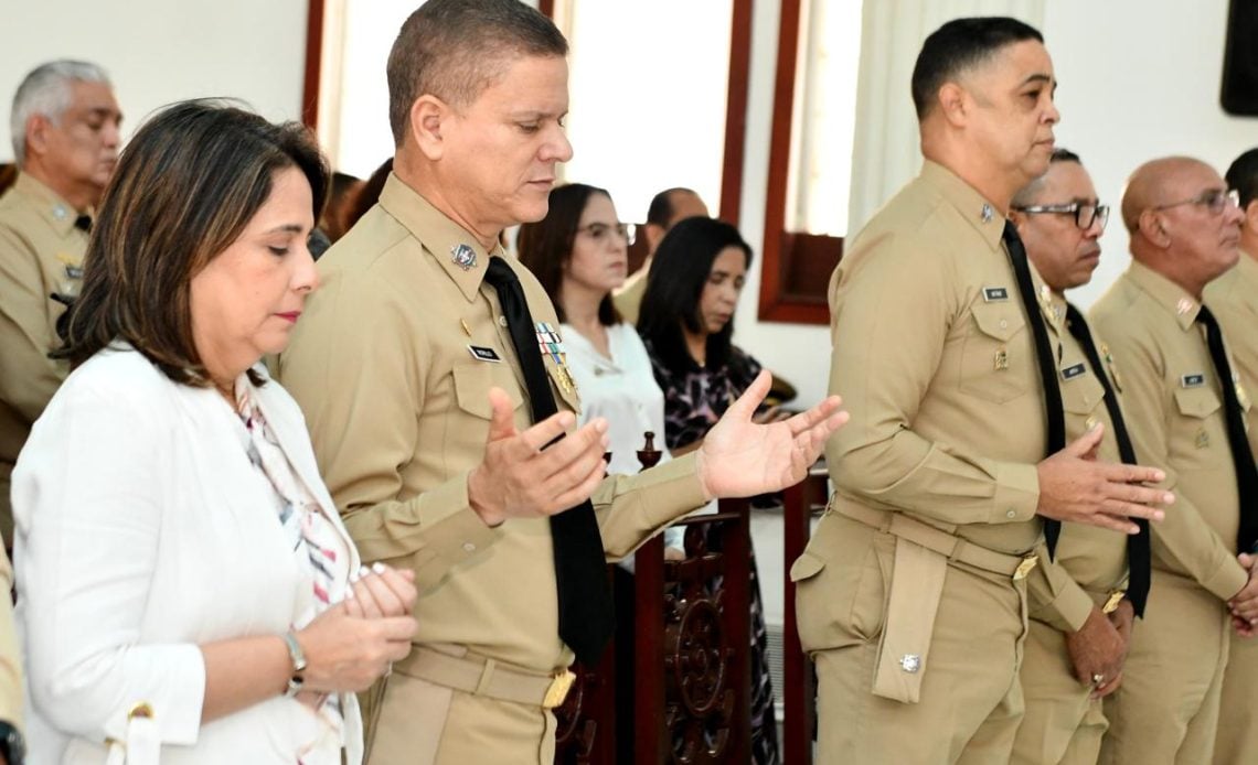 Armada Dominicana celebra misa de acción de gracias en honor a valores patrios