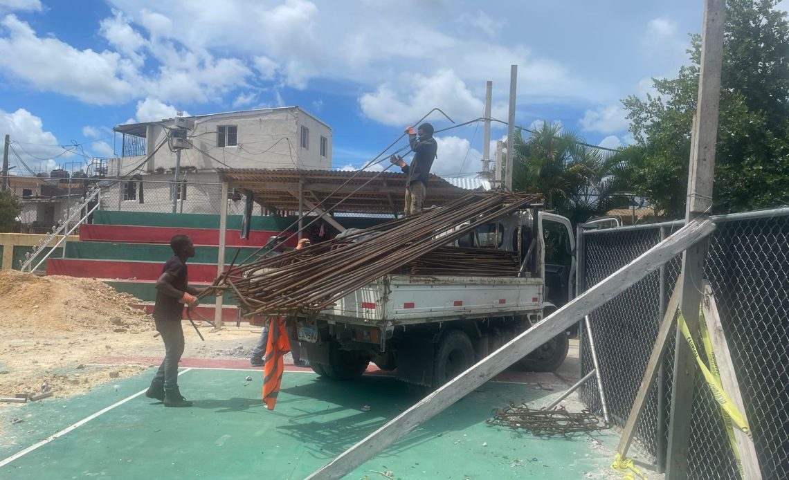 Minerd reanuda trabajos en Centro Educativo Salesiano Cristo Rey